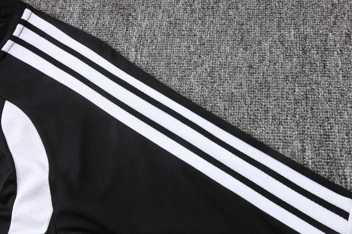 Liverpool Tracksuit 26/27