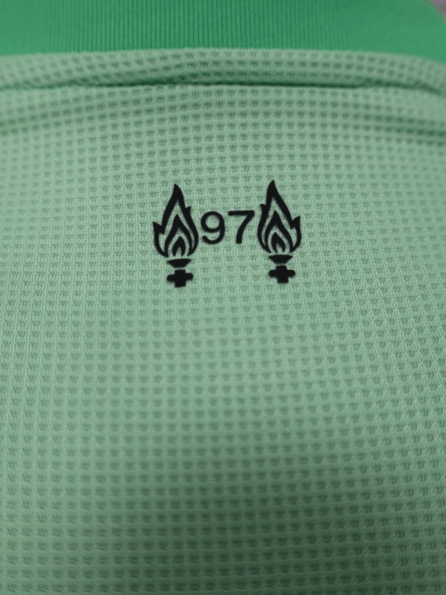 Liverpool Goalkeeper 25/26 Men's Player Jersey