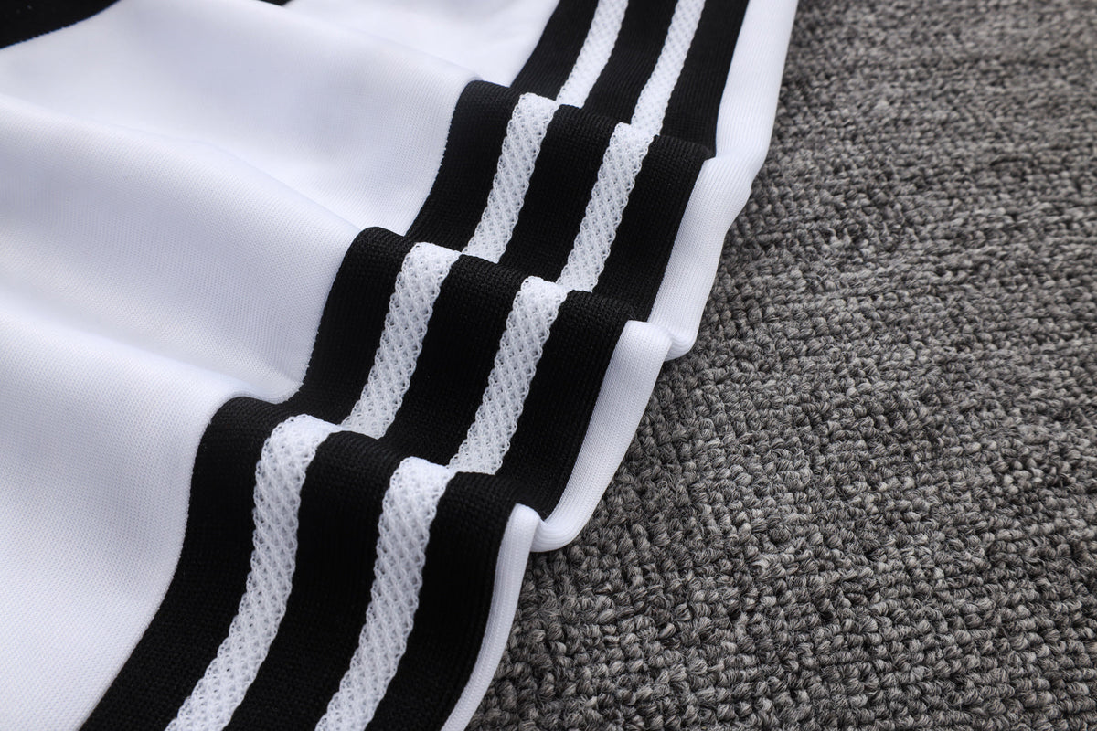 LiverpoolTracksuit 26/27