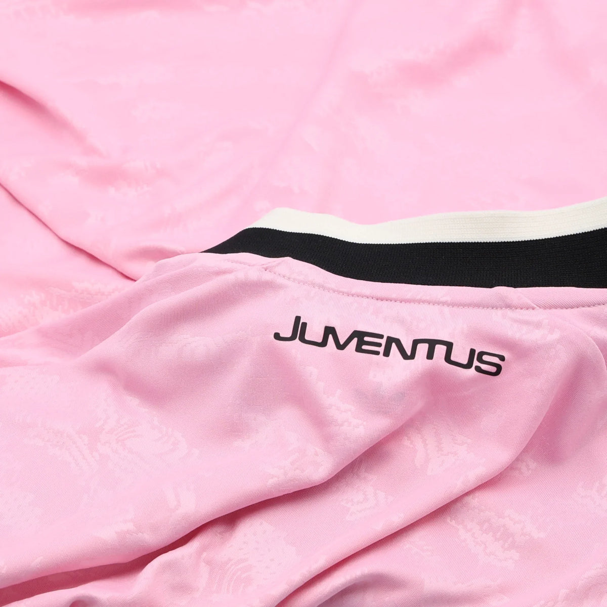 Combo Juventus 26/27 Home, Away and Third Jerseys